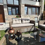 Holiday home Herme's Hut *