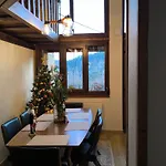 Herme's Hut *