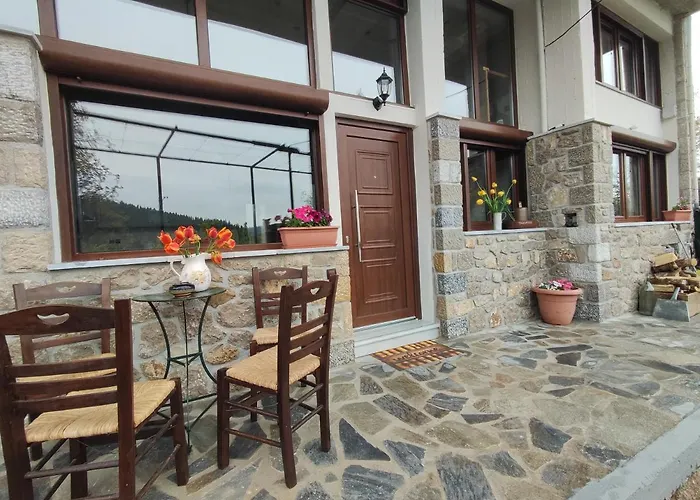 Herme's Hut * Pavliani